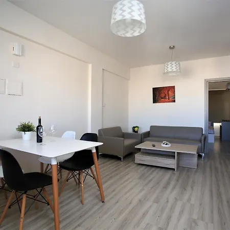 Appartamento Amazing City Center Larnaca